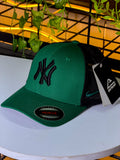 Gorra Trucker Emerald Core