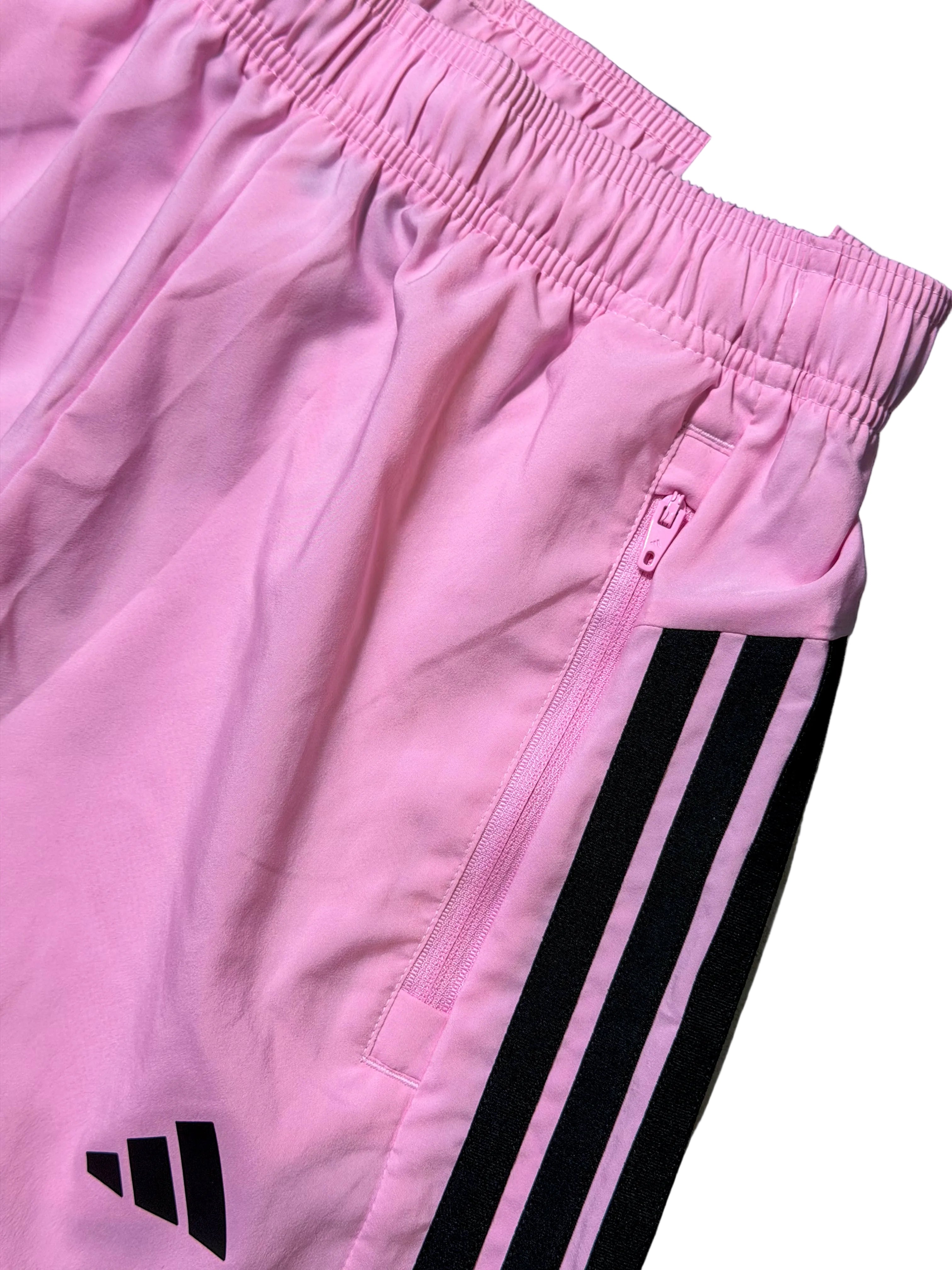 Pantaloneta Adidas Rosada Dri-FIT