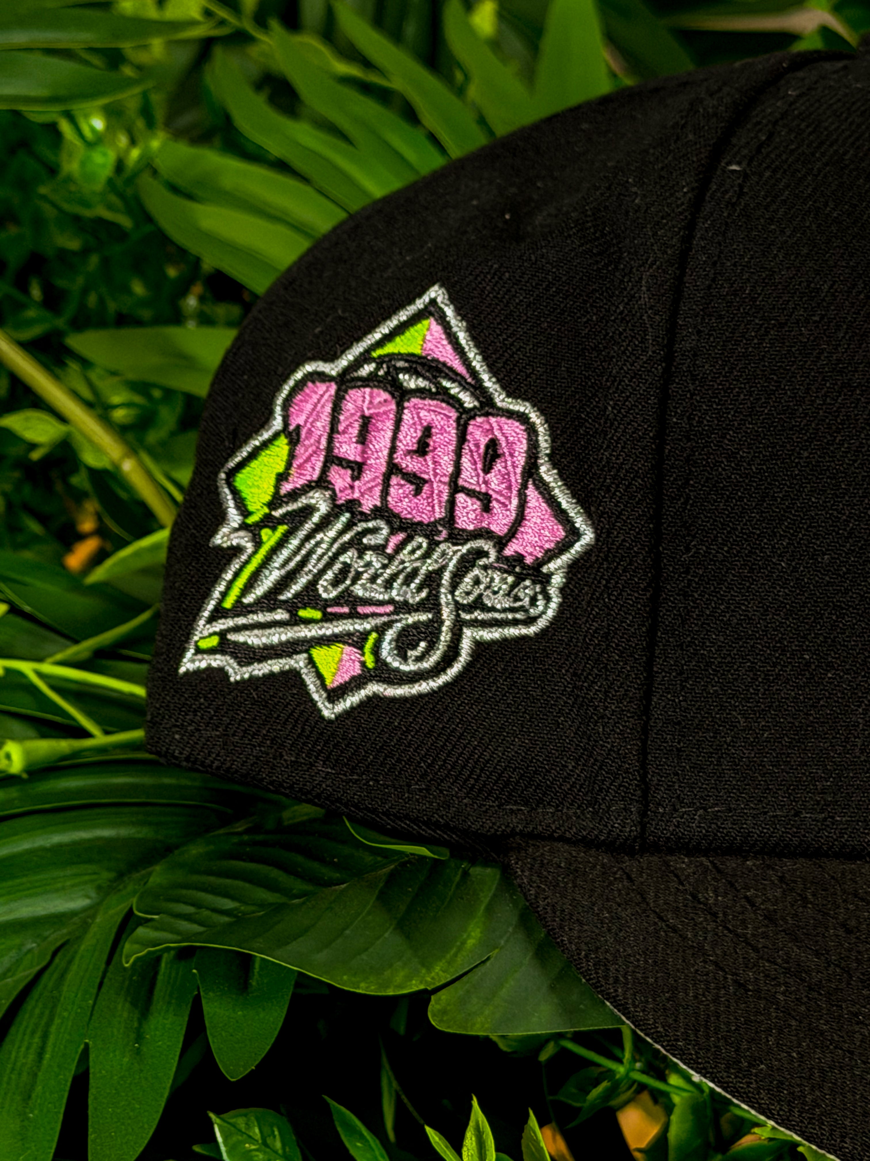 Gorra Snapback Iron Vintage 99
