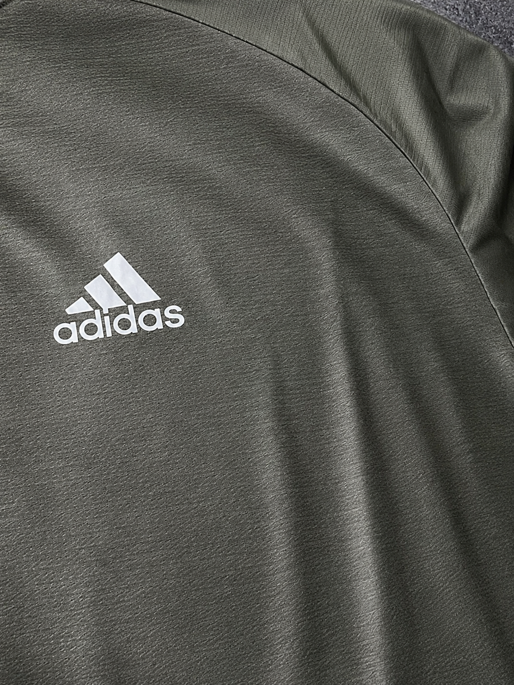 Camiseta Adidas Vértice