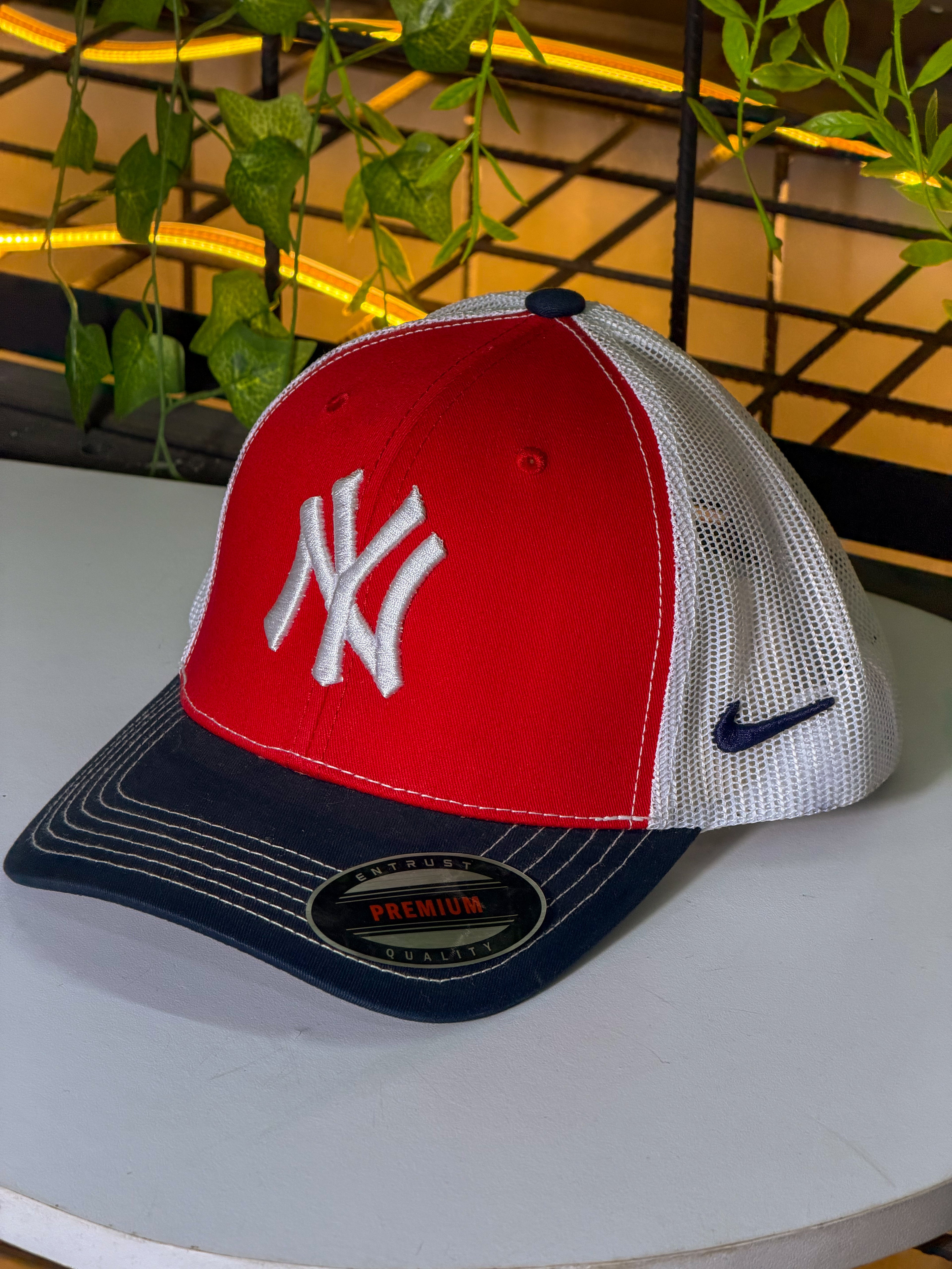 Gorra Trucker NY Retro Core