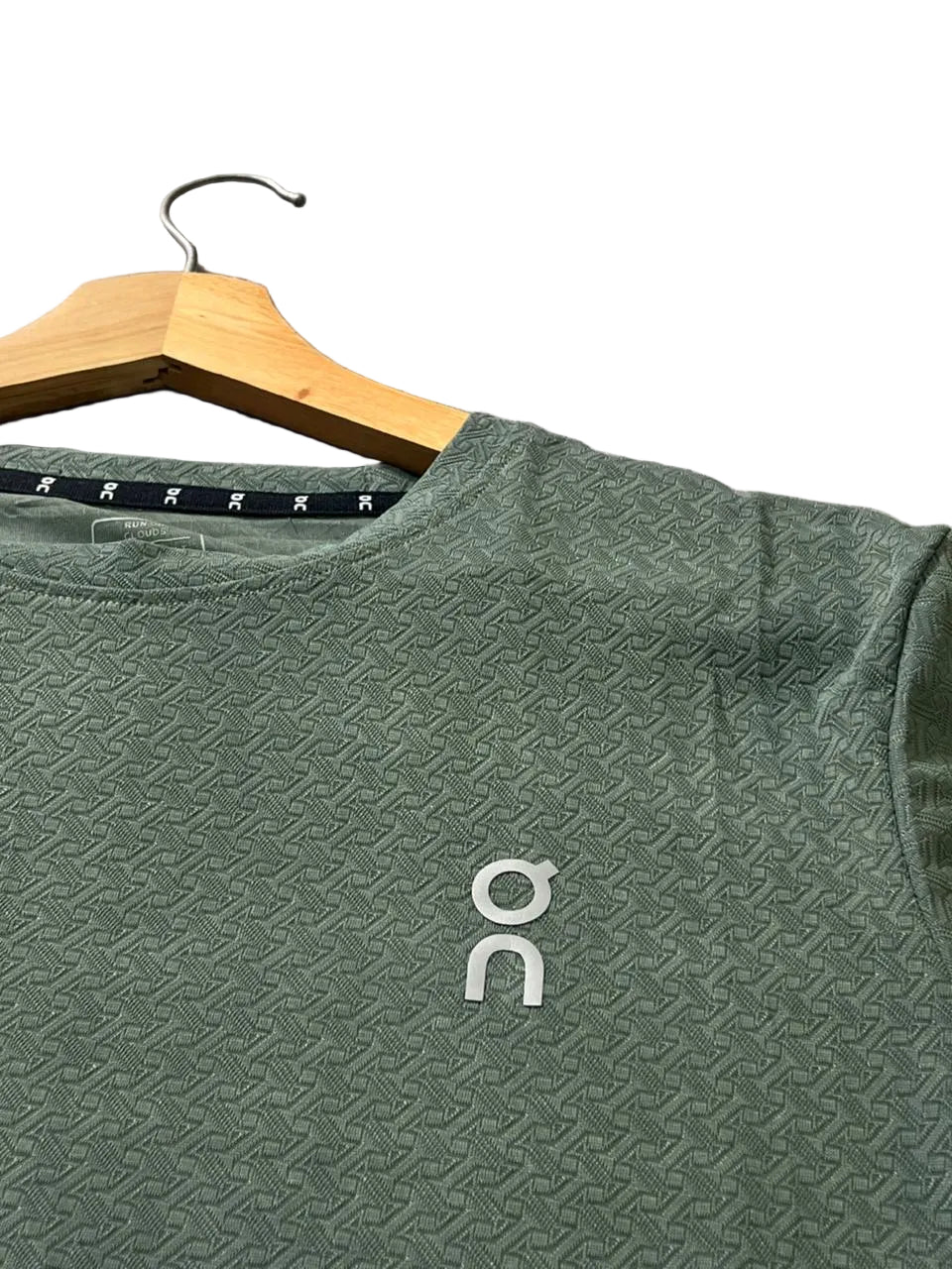 Camiseta  Dri-Fit On Running Performance Knit