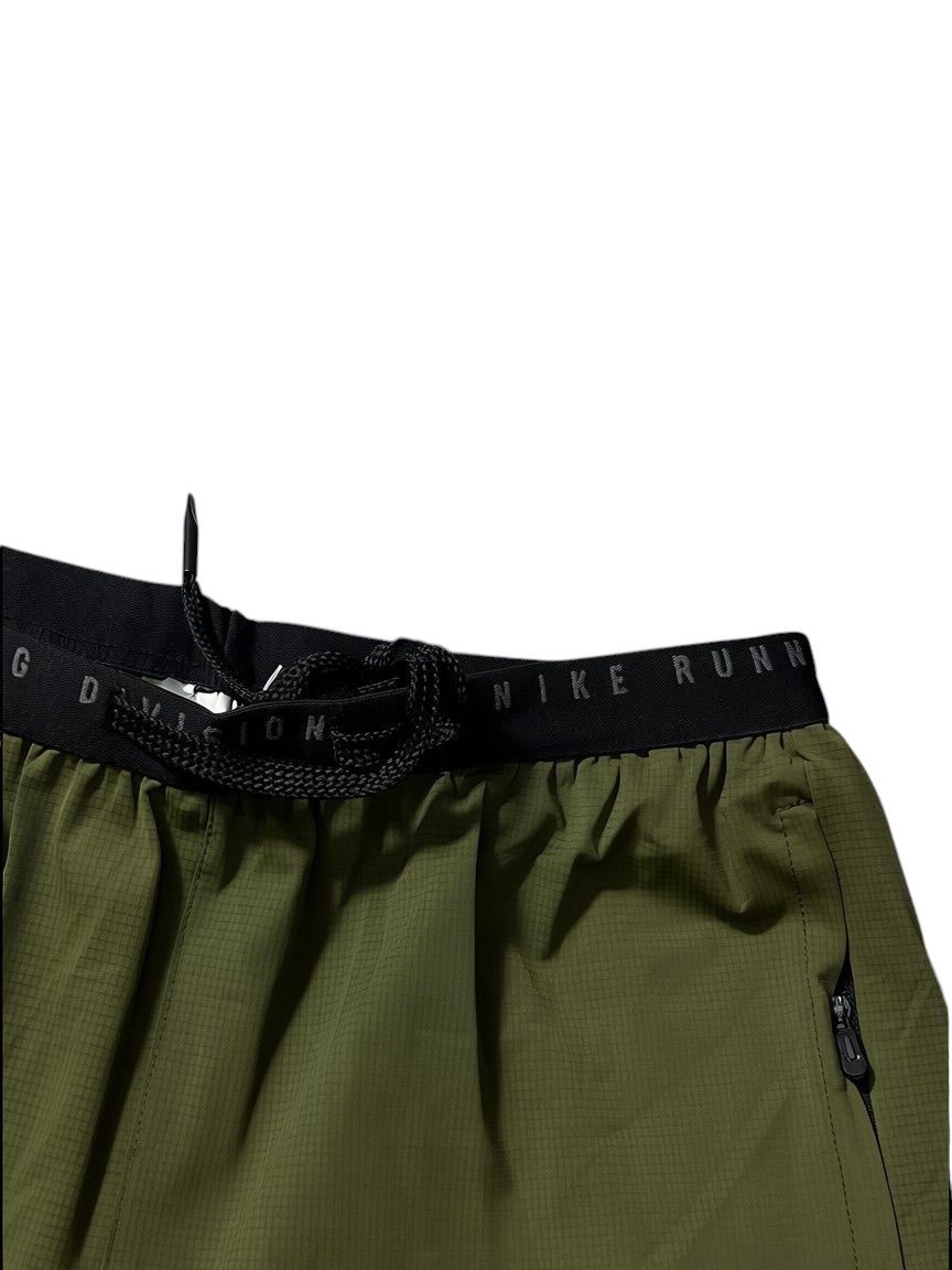 Pantaloneta Nike Momentum
