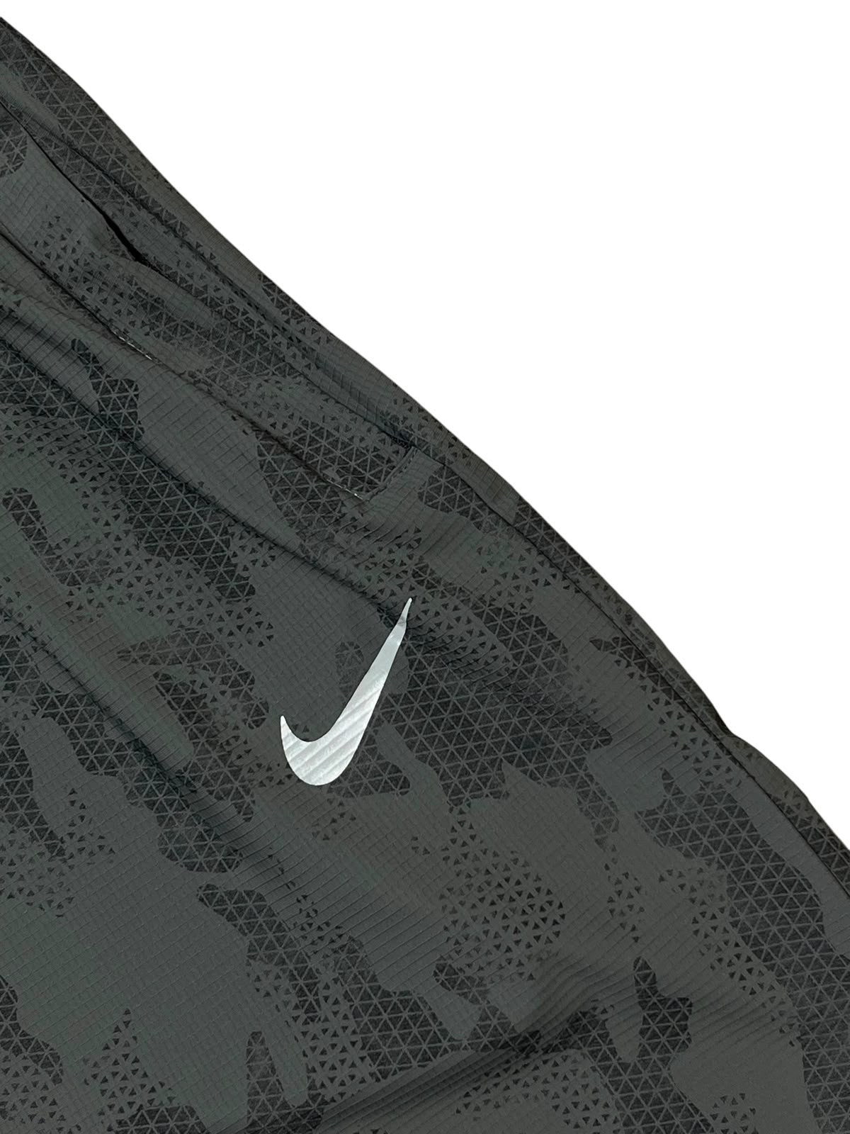 Pantaloneta Dri-FIT Nike Camo Grey