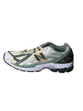 Zapatillas New Balance 1906R Crema/Verde