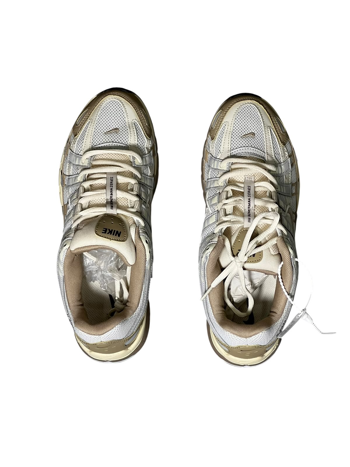 Zapatillas Nike P-6000 Blanco/Beige