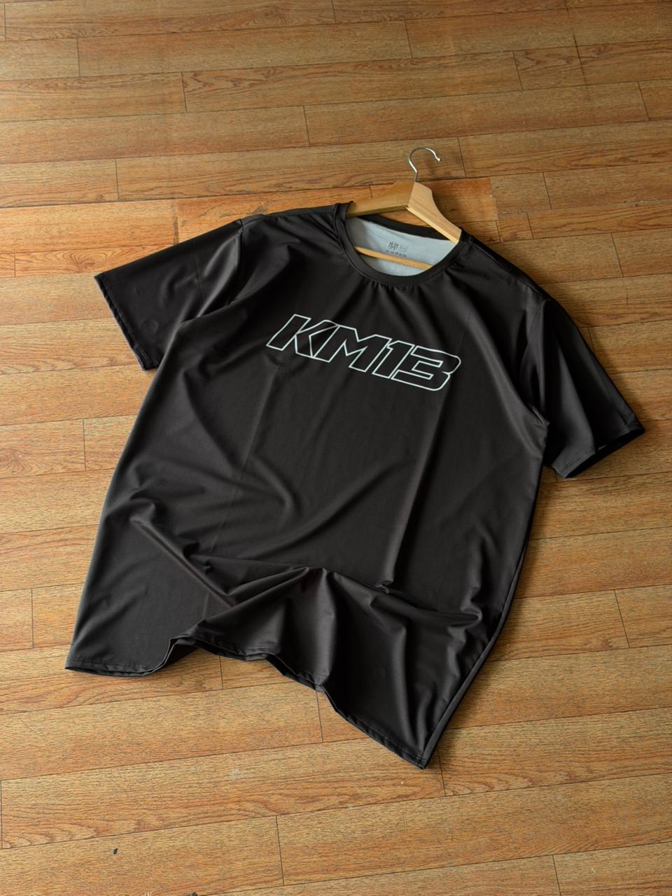 Camiseta Dri-FIT KM13 Outline Negra